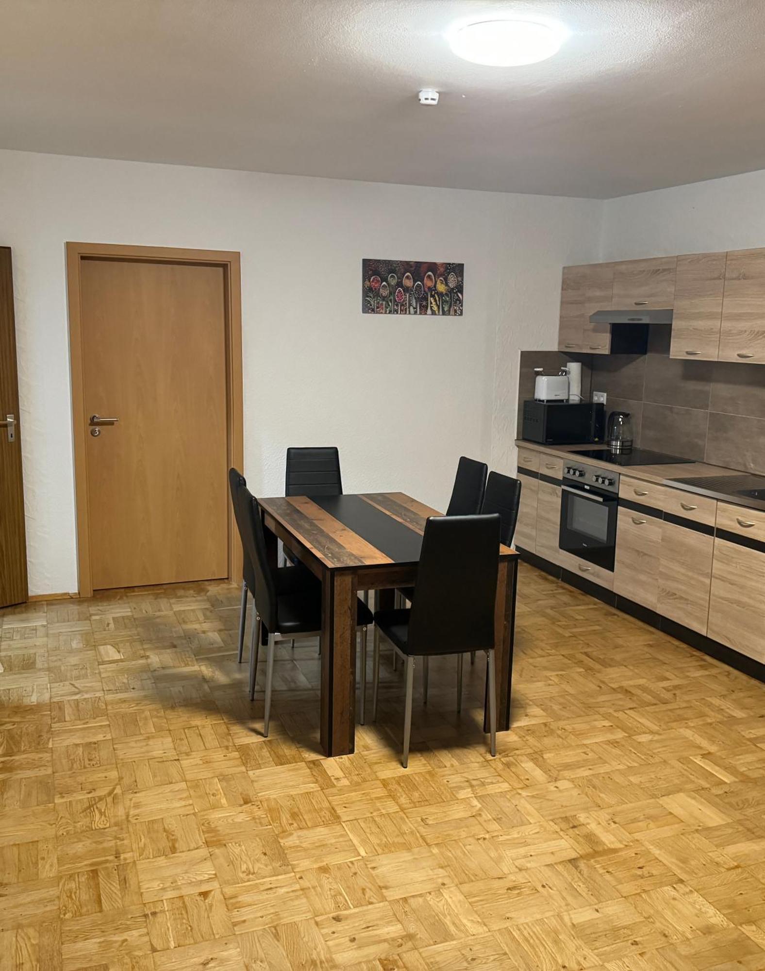Laras Voll Ausgestattete Gartenwohnung Mit Wlan Und Tv Werne Zewnętrze zdjęcie